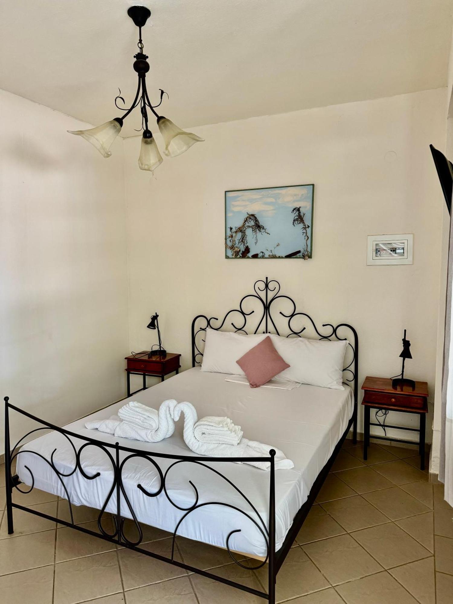 פורקה Dafnes Rooms מראה חיצוני תמונה