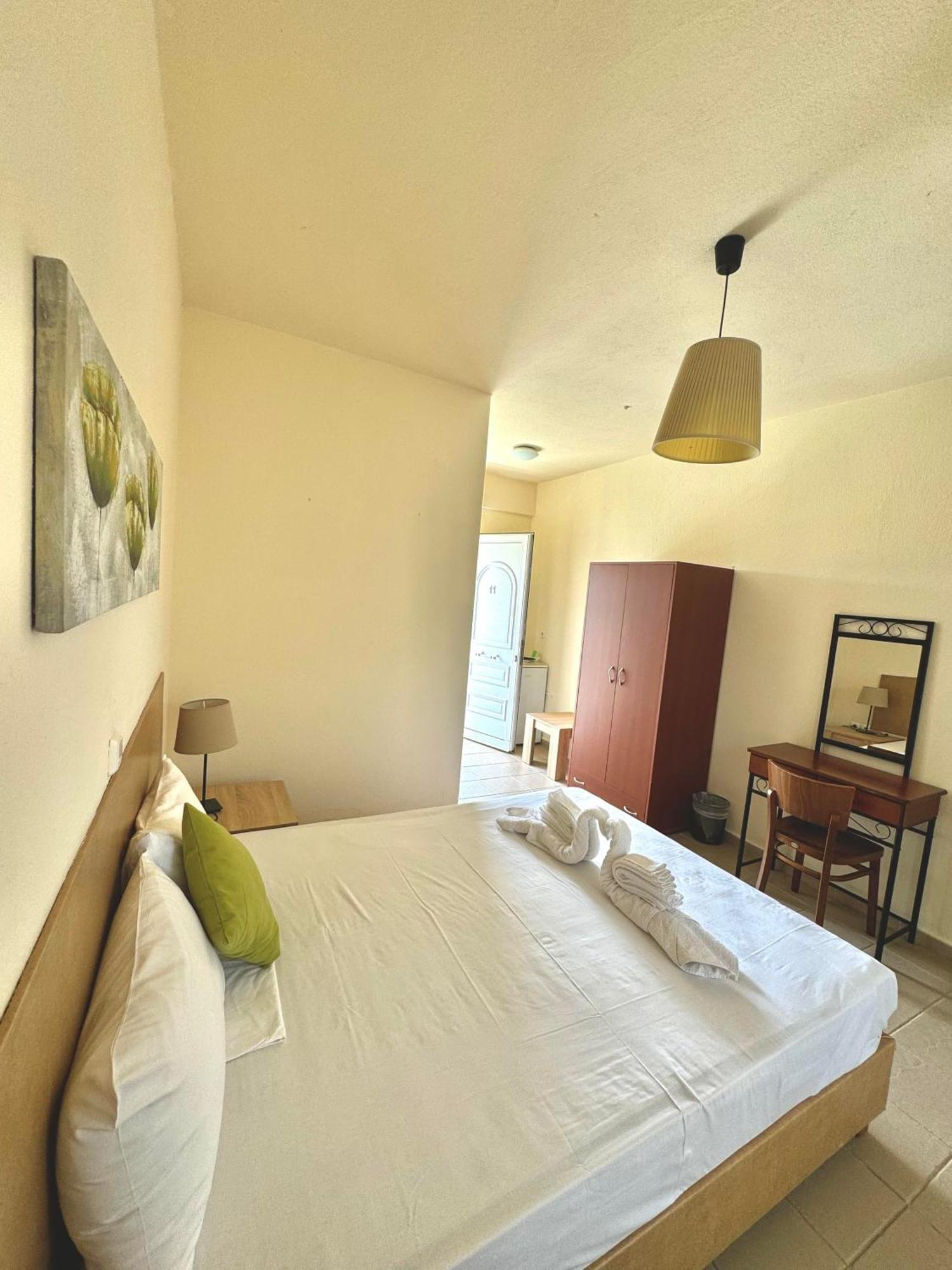 פורקה Dafnes Rooms מראה חיצוני תמונה